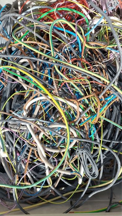 Принемаем кабель старые медный