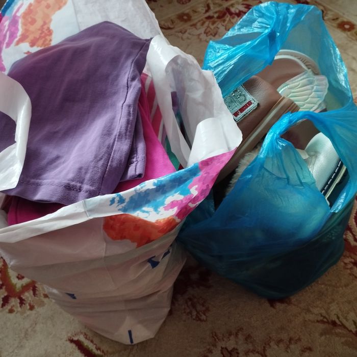 Бесплатно детская одежда и обувь