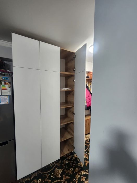 Срочно продам шкаф новый