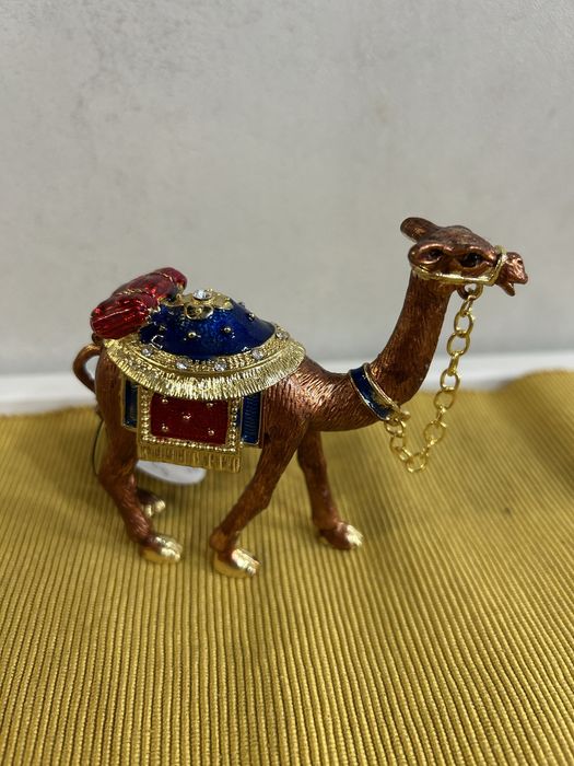 Сувенир-Красива Камила!