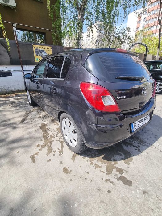 Opel corsa d 2008 1.4 + gaz
