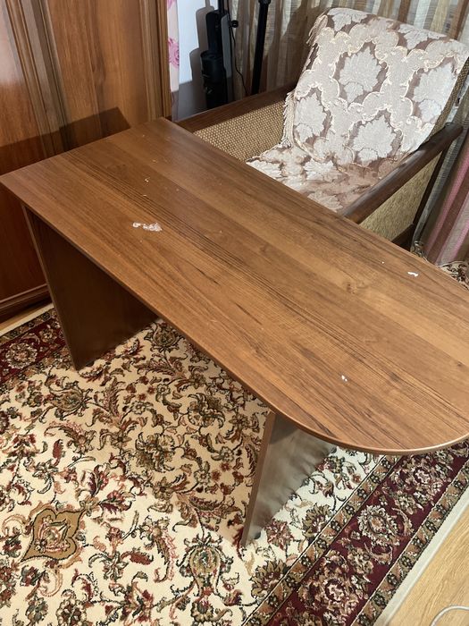 Б/у письменный стол