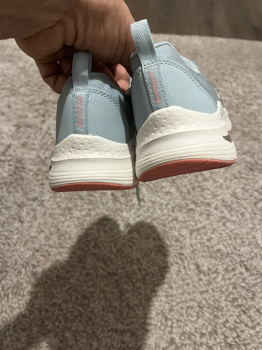 Skechers Arch Fit-оригинални дамски маратонки