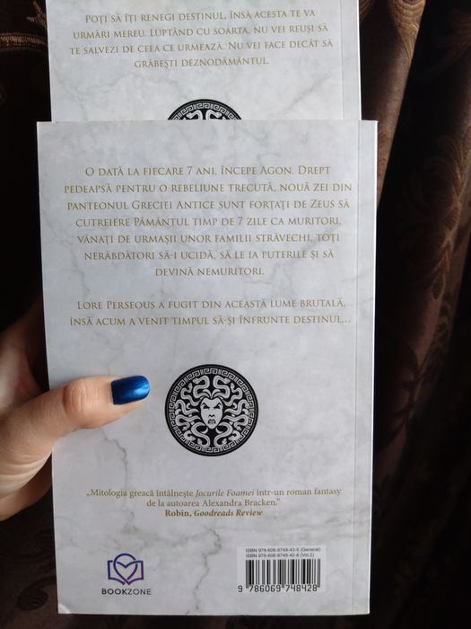 Set 2 cărți "Lore"