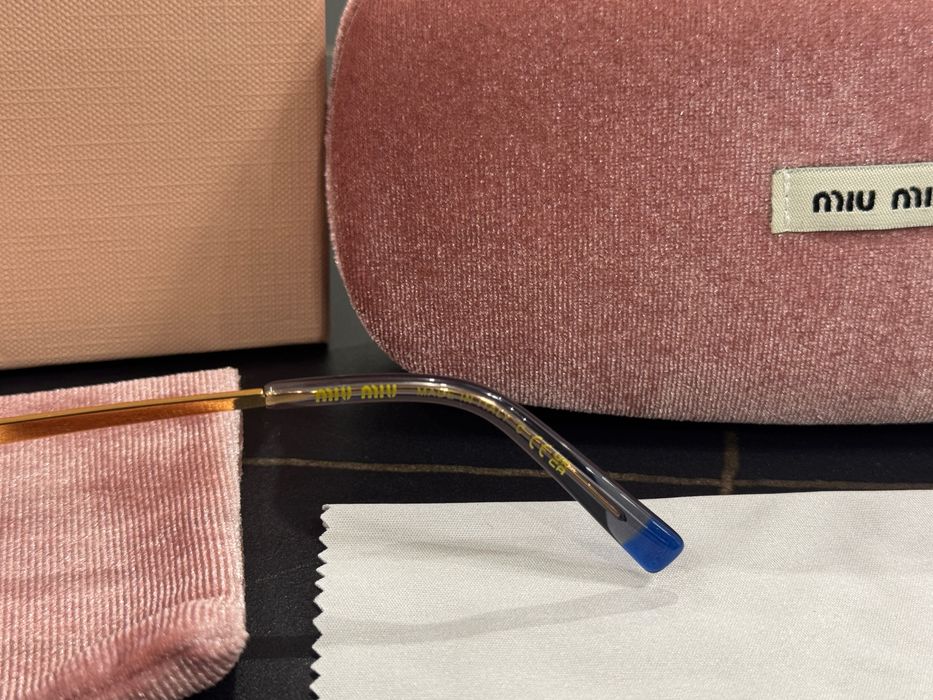 Дамски очила MIU MIU