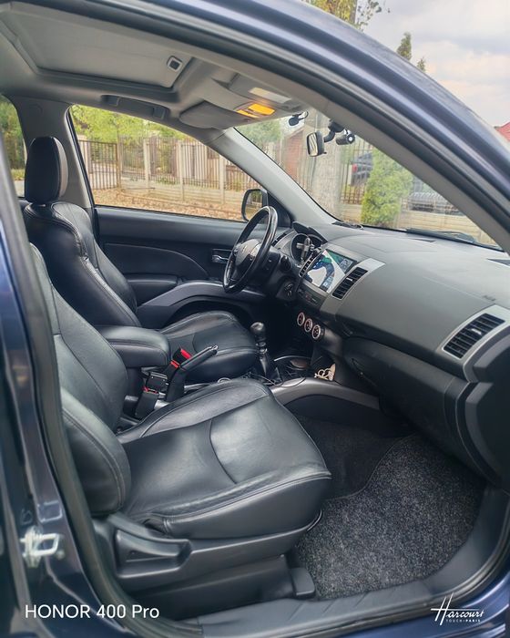 Vând Peugeot  4007 în stare foarte bună