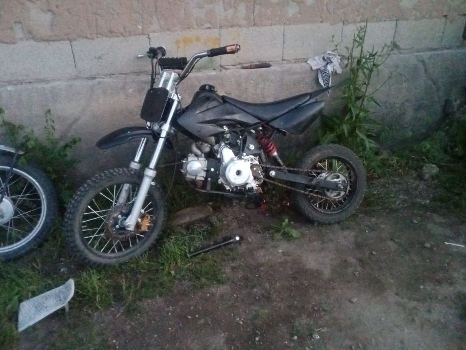 Продам пит байк 125 кубов