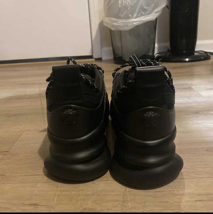Versace Chain Reaction Black Bacau • OLX.ro