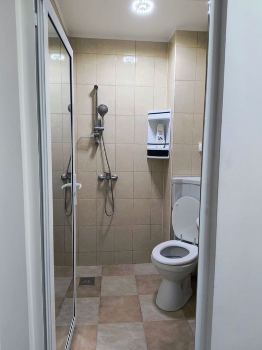 Persoana fizica vand garsoniera tiglina 1 (flori)