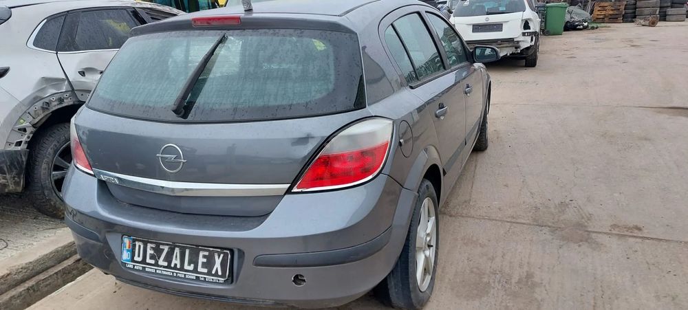 Dezmembrari Opel Astra H HATCHBACK 1.9CDTI 6 trepte
