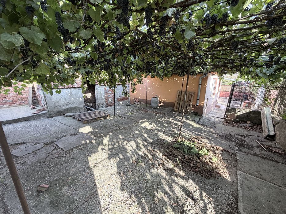 Casa individuala teren 500 mp de vanzare in Sura Mare