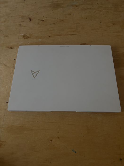 Asus Zenbook S 13 с гарантией