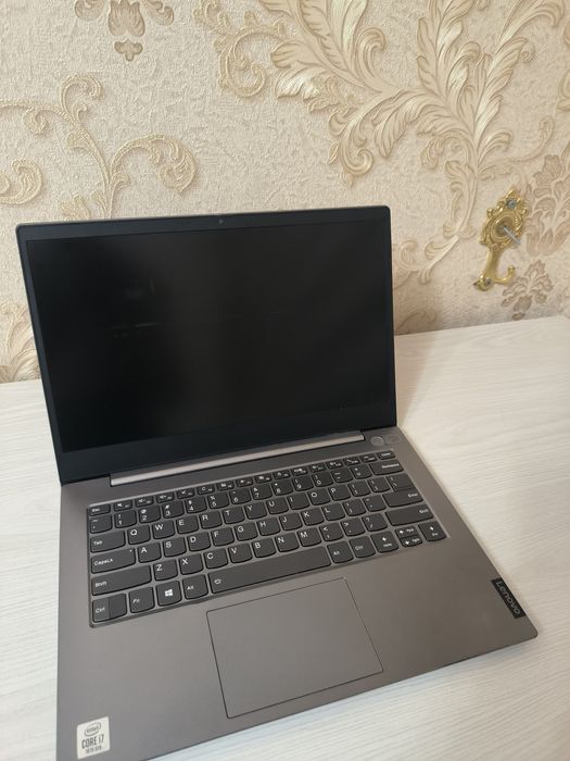 Lenovo ThinkBook 14 IML