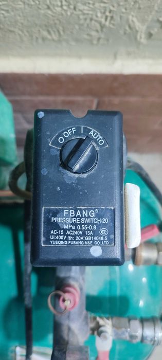 Продам компрессор 100 л. 8 бар, Kompresor 100 L, 8 atmosfer beradi