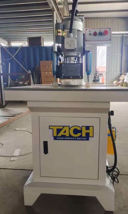 Пробивна машина за панти