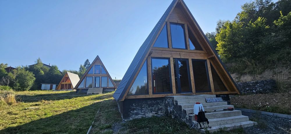 Cabana  tip A frame munte cu CF  si utilitati zona Plopi