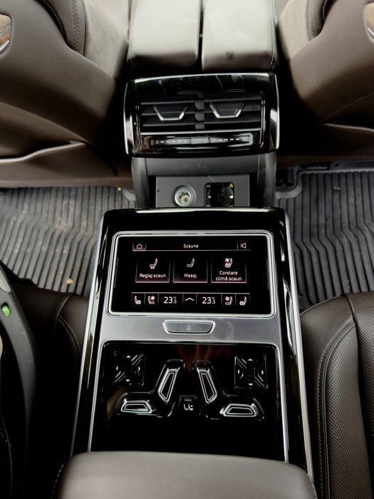 Vand Audi A8 50 TDI / 120.000km / Individual / HUD / TV / FULL 39.900€