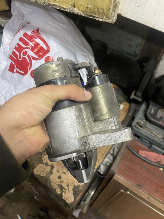 Продам стартер на мазду 626 gf