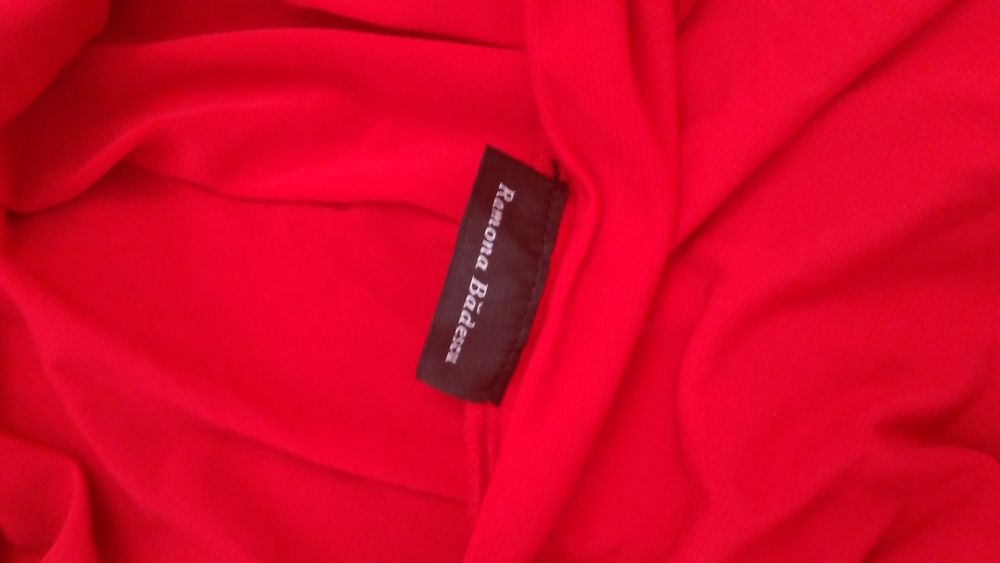 Rochie rosie de seara cocktail ramona badescu