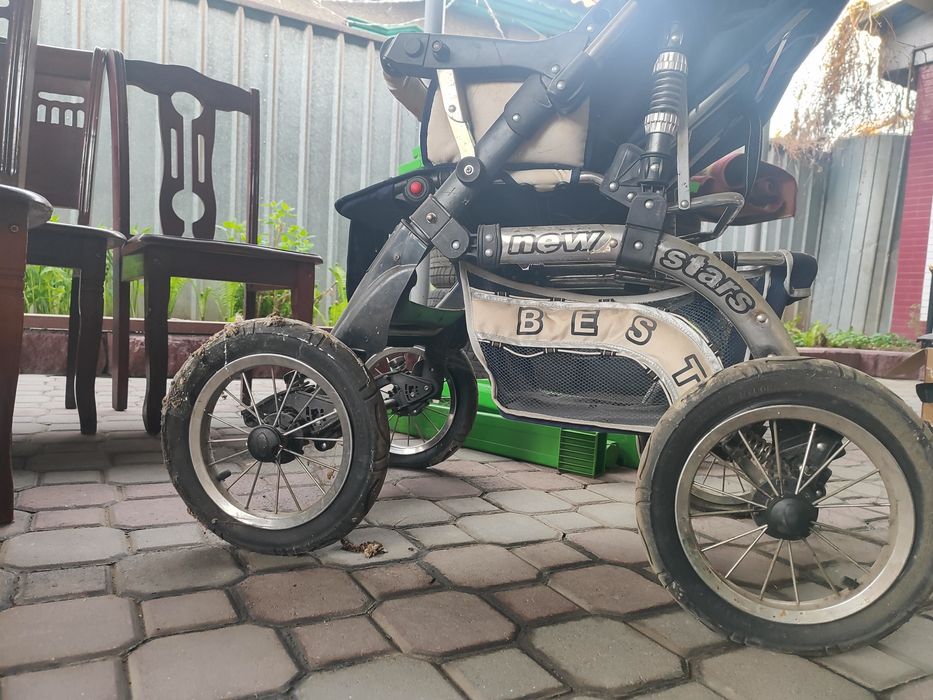 Продам коляску зимнюю