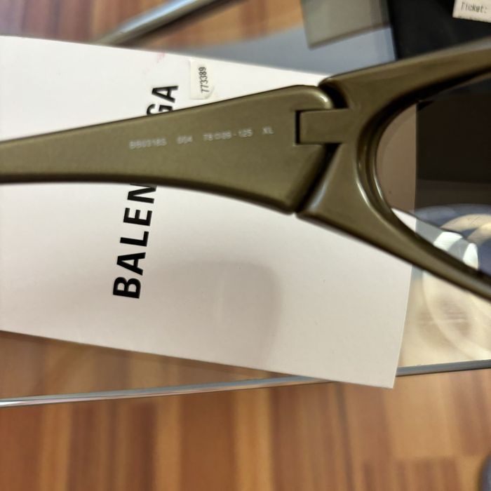 Balenciaga слънчеви очила