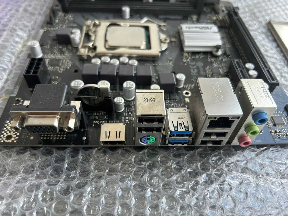 Kit Placa de Baza AsRock H410M-HVS + Procesor Intel Core I5 10400 2.9Ghz LGA 1200