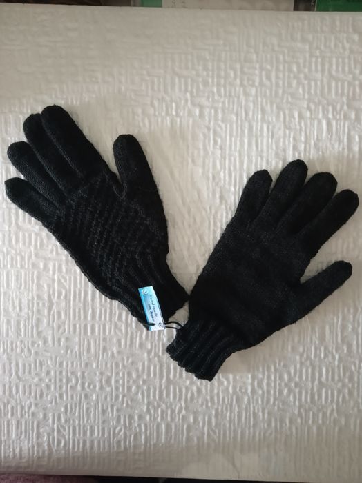 Вязаные перчатки. Чёрные и кофейные.