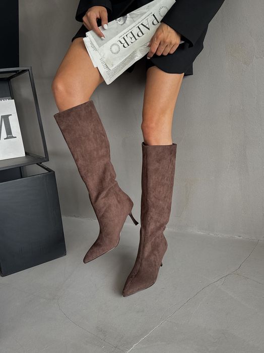 Дамски ботуши велур на ток