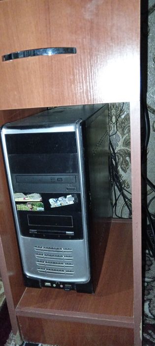 Компютер сотилади