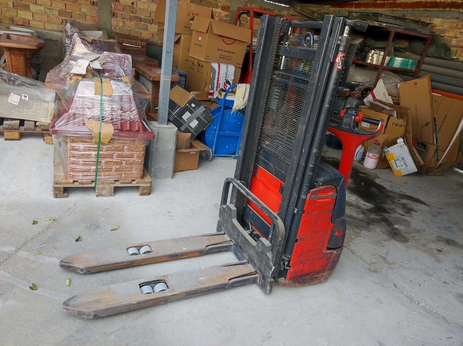 Електрически високоповдигач стакер LINDE L12 – 1200 кг, 24V, 2008 г.