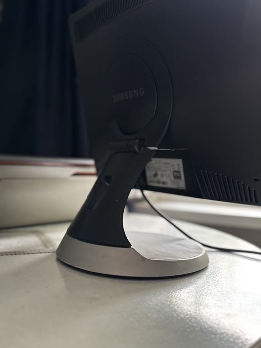 Монитор Samsung SyncMaster 961BF | 19 дюймов | СРОЧНО