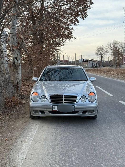 Мерседес бенз Е280 elegans made in Germani