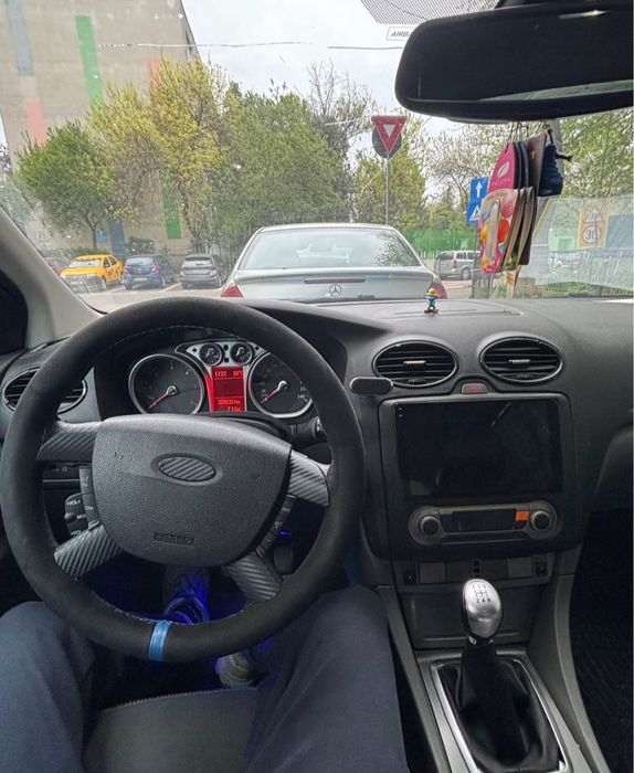 Ford Focus 2 Titanium 1.6tdci investiti recent facute ful dotari