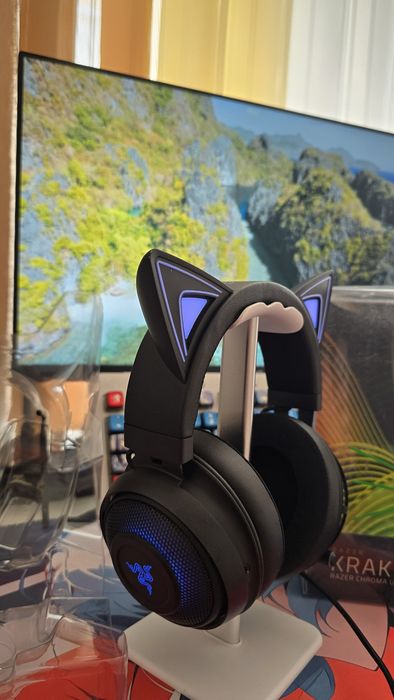 ЧИСТО НОВИ RAZER KRAKEN Kitty Edition USB