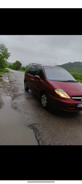 Vând  Citroen C8