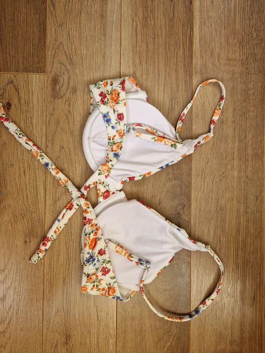 Горнище на бански