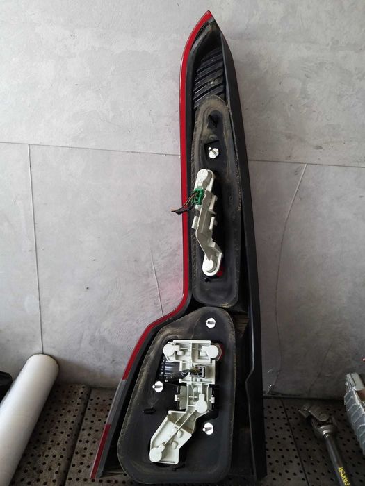 Stop tripla lampa dreapta volvo v50 281222