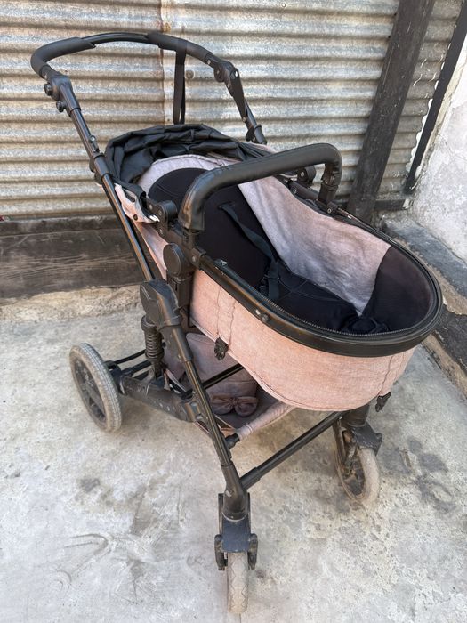 Продам детскую коляску