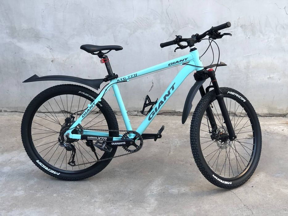 MTB Giant velosiped 26