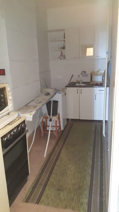 Дава се под наем Тристаен апартамент в Пловдив, Изгрев - 72 кв.м за 204 € - Снимка #16