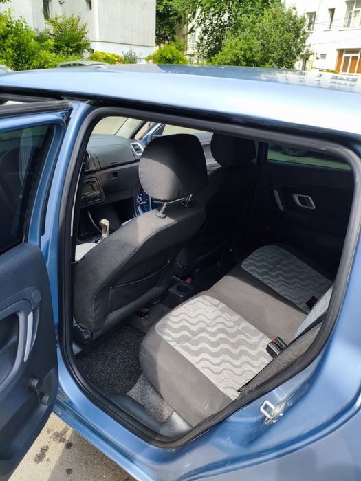 Vând Skoda Fabia 1.2 benzina 2008