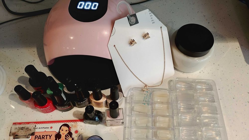 Комплект за гел лак с Ув печка