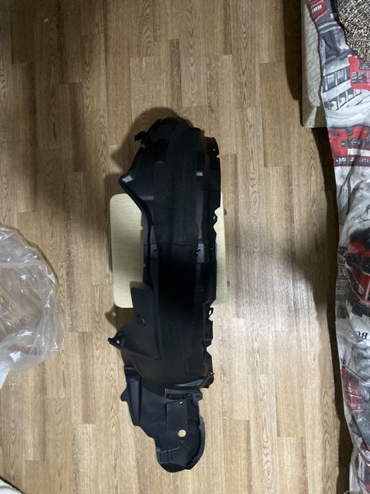 Подкрылки на Toyota Corolla 150