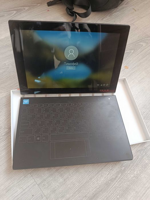 Lenovo yoga book