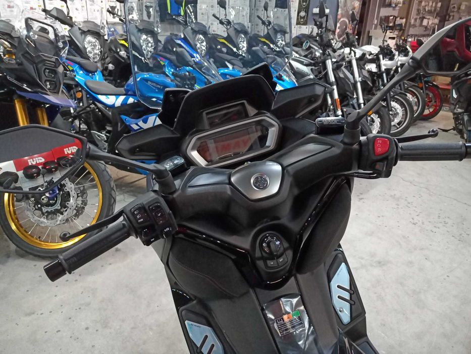 Yamaha X-Max 300 Tech Max nou 0 km  - Yamaha Constanta by EST BIKE