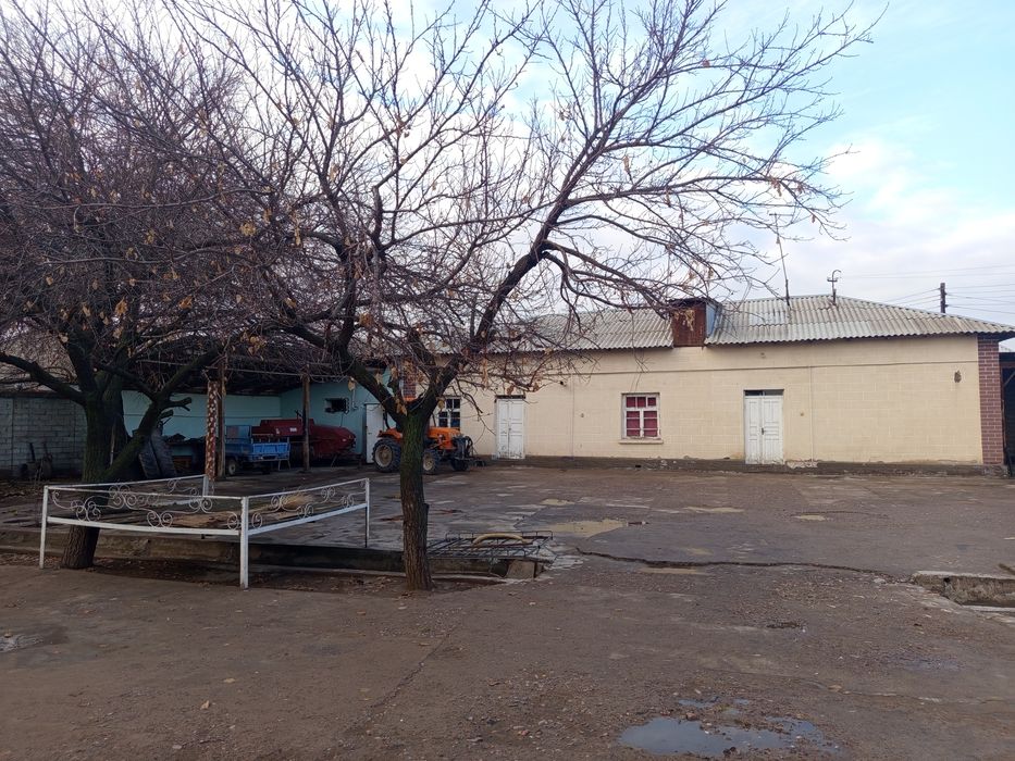 Йер үй Уртачирчик туман аранчи МФИ