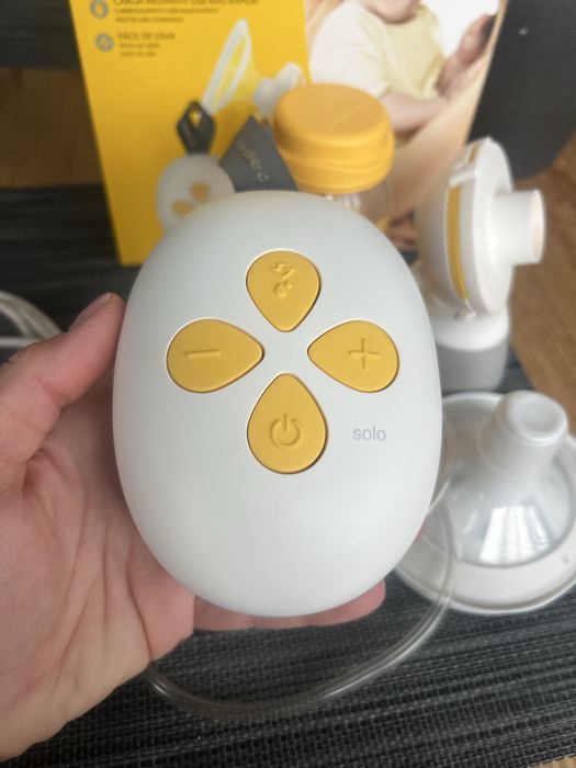 Електрическа двуфазна помпа за кърма Medela Solo