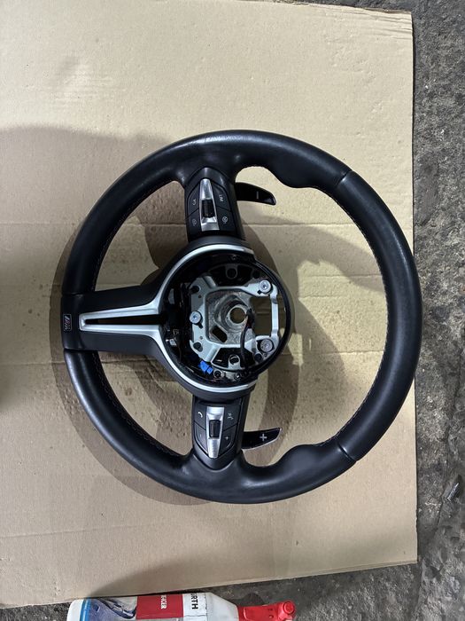 Volan M bmw seria 3 4 f80 f82 f30 f31 f32 f33 f34 f36 original M3 M4