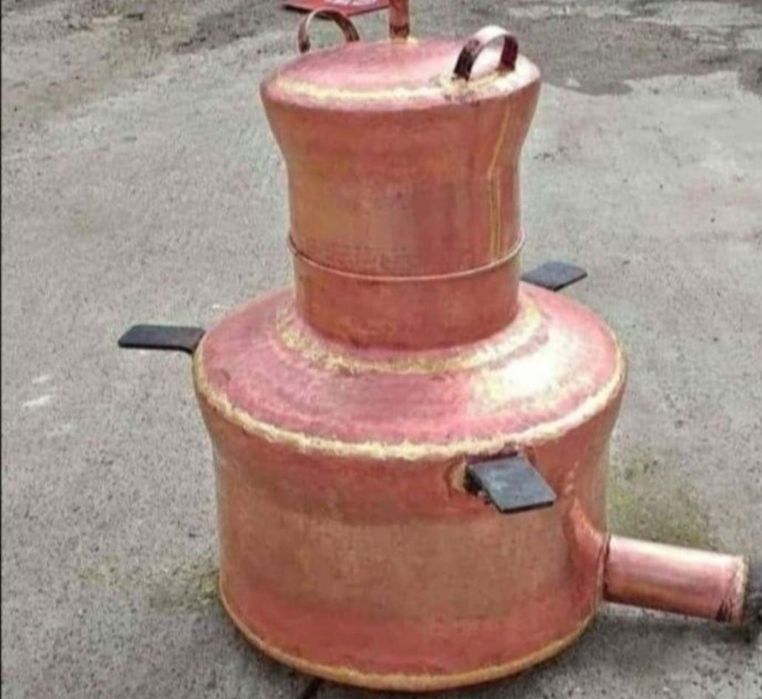 Vând cazane de făcut țuică,facem orice capacitatea vrea clientul lucram și reparam oriunde un tara!