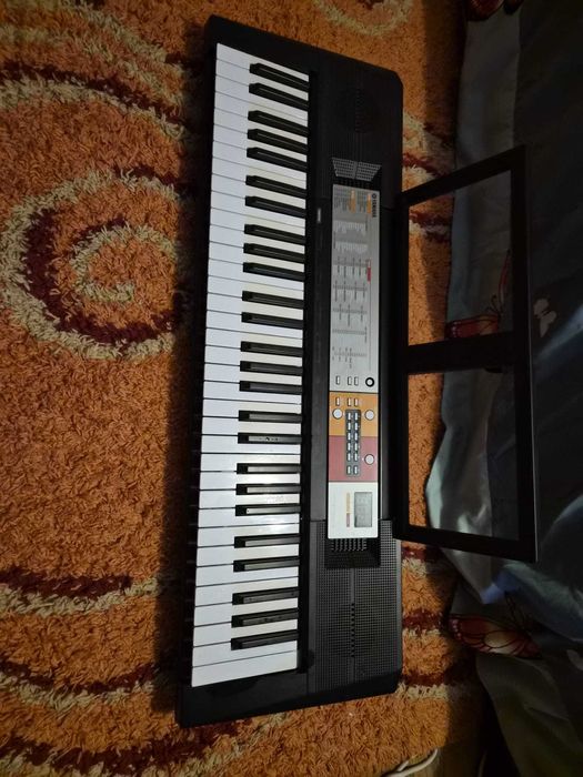 Vand Orga Yamaha Nou 2 Valabile!!!